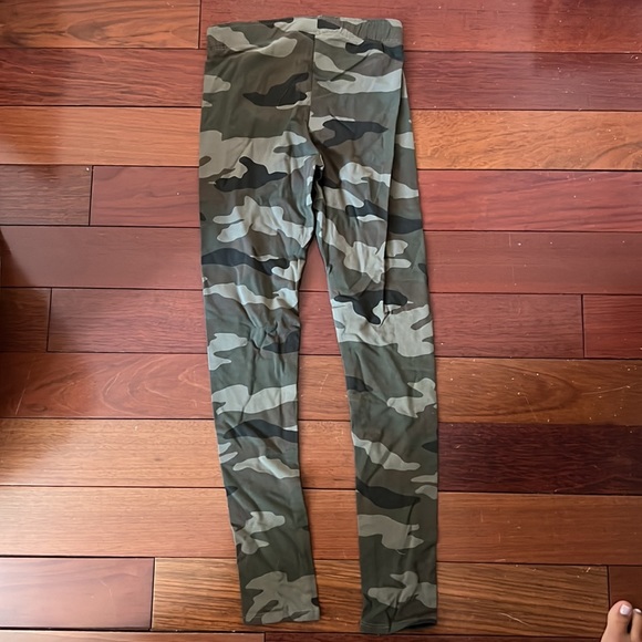 Brand New Garage Leggings - Picture 3 of 5